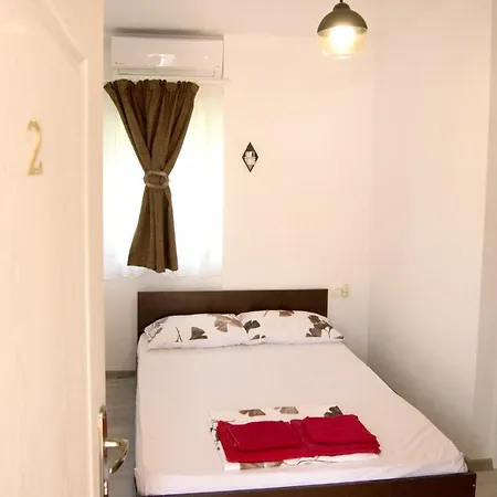 Cozy Studio In 12 M² + Garden Lejlighed Constanţa